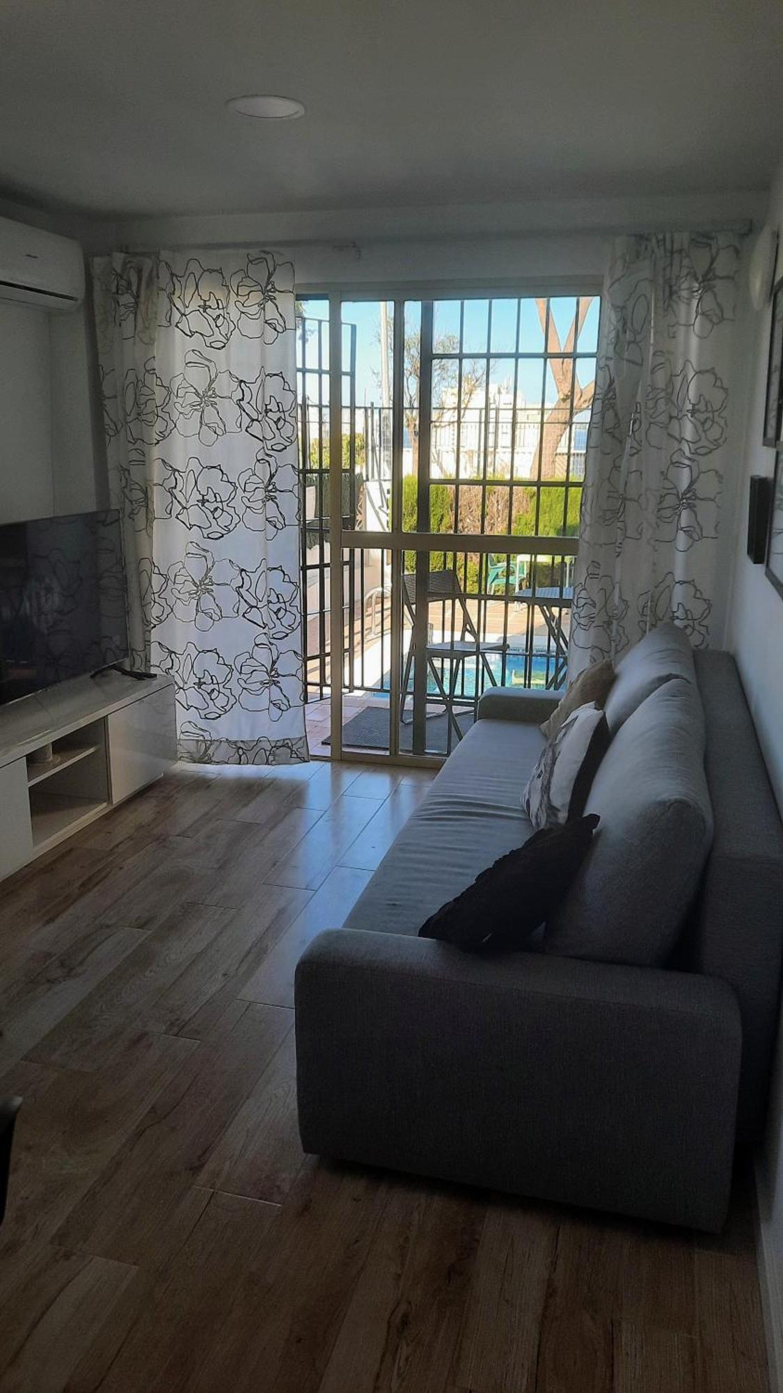 Feel At Home At Tamara Apartment - Two Steps To The Pool توريمولينوس المظهر الخارجي الصورة