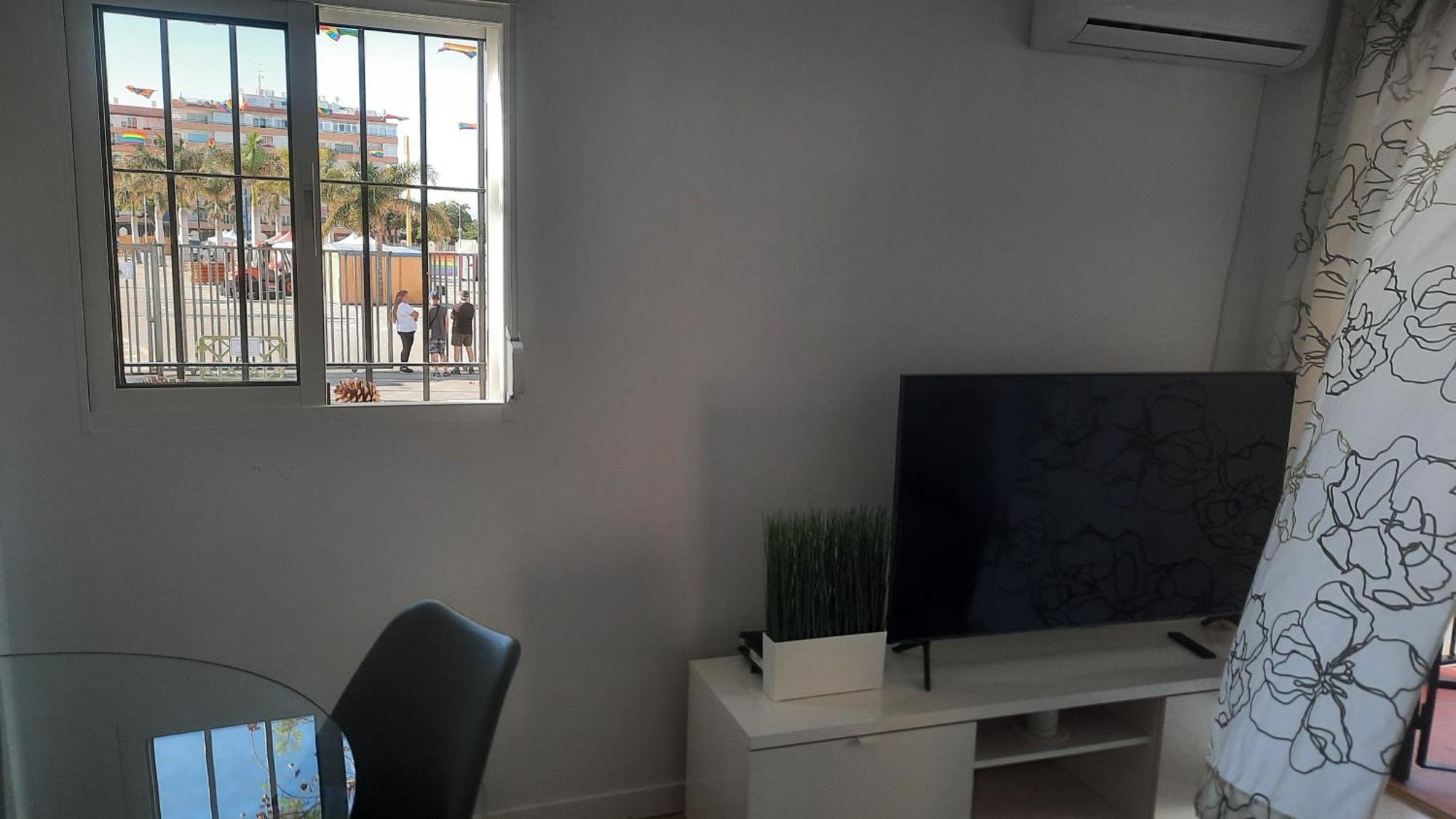 Feel At Home At Tamara Apartment - Two Steps To The Pool توريمولينوس المظهر الخارجي الصورة